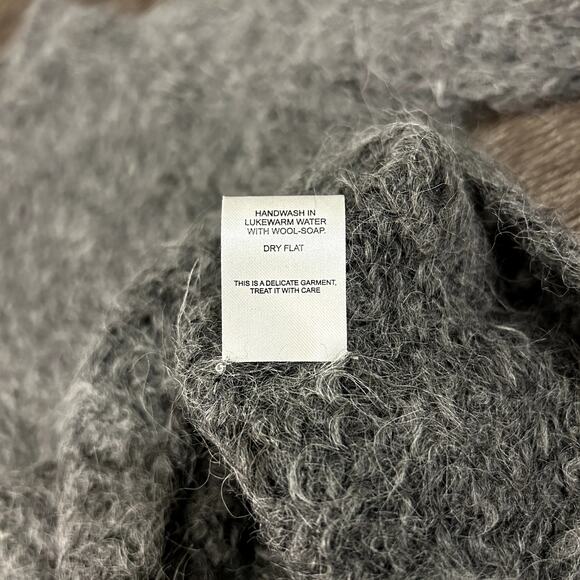 Gudrun & Gudrun Suri Alpaca Wool Grey Fuzzy Turtleneck Sweater L Made in Peru - Picture 6 of 12